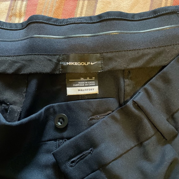 Men’s Nike Golf shorts size 34 - Picture 4 of 4